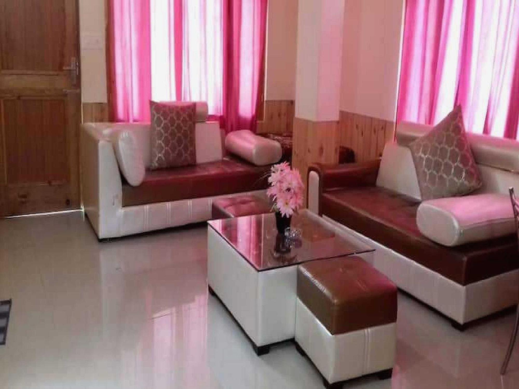 Hotel O Antriksh Cottage 마날리 외부 사진